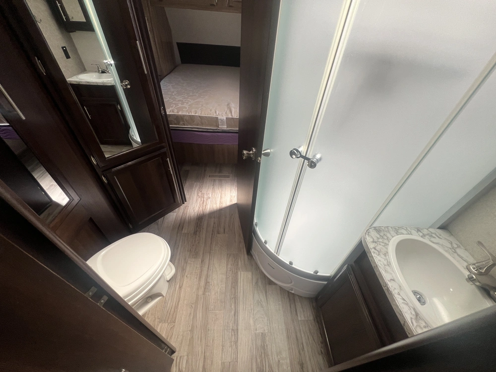 2018 Jayco Jayfeather 27rl alt