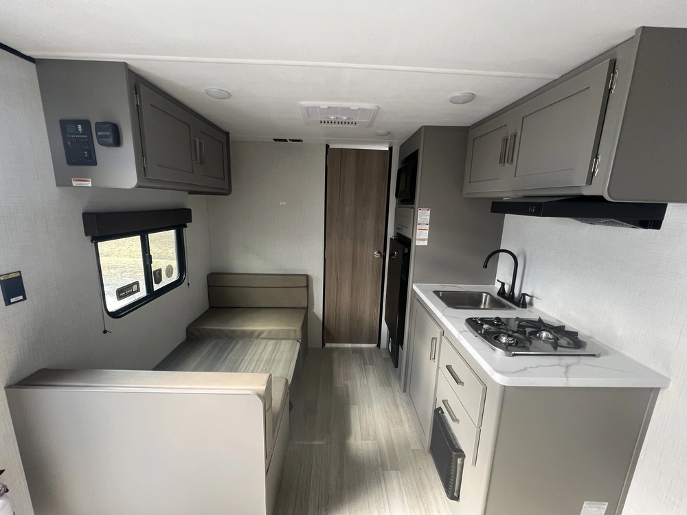 2026 Keystone Rv Hideout Mini 166rb alt
