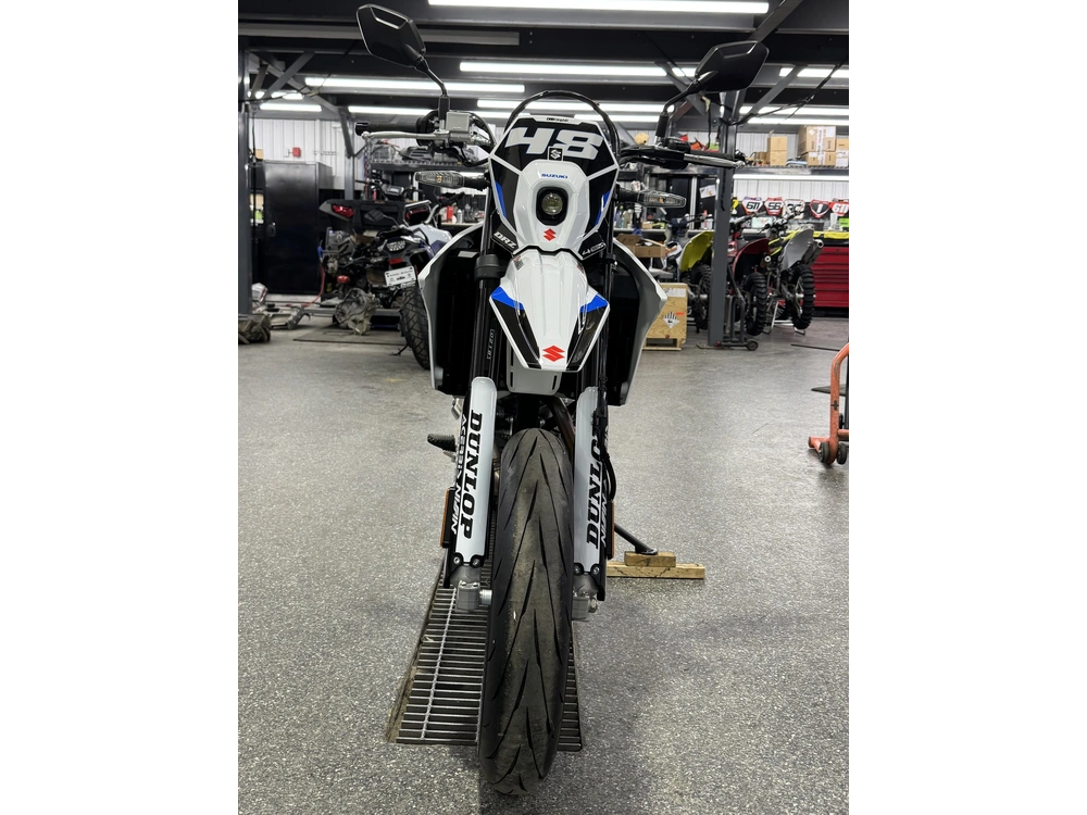 2025 Suzuki Dr-z4sm alt