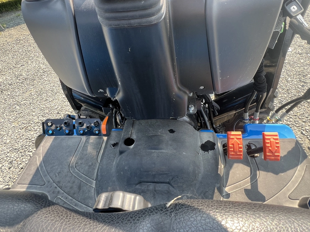 2026 Ls Tractor Mt226e Hst Open alt