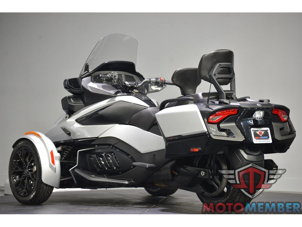 2022 Can-am Spyder Rt alt