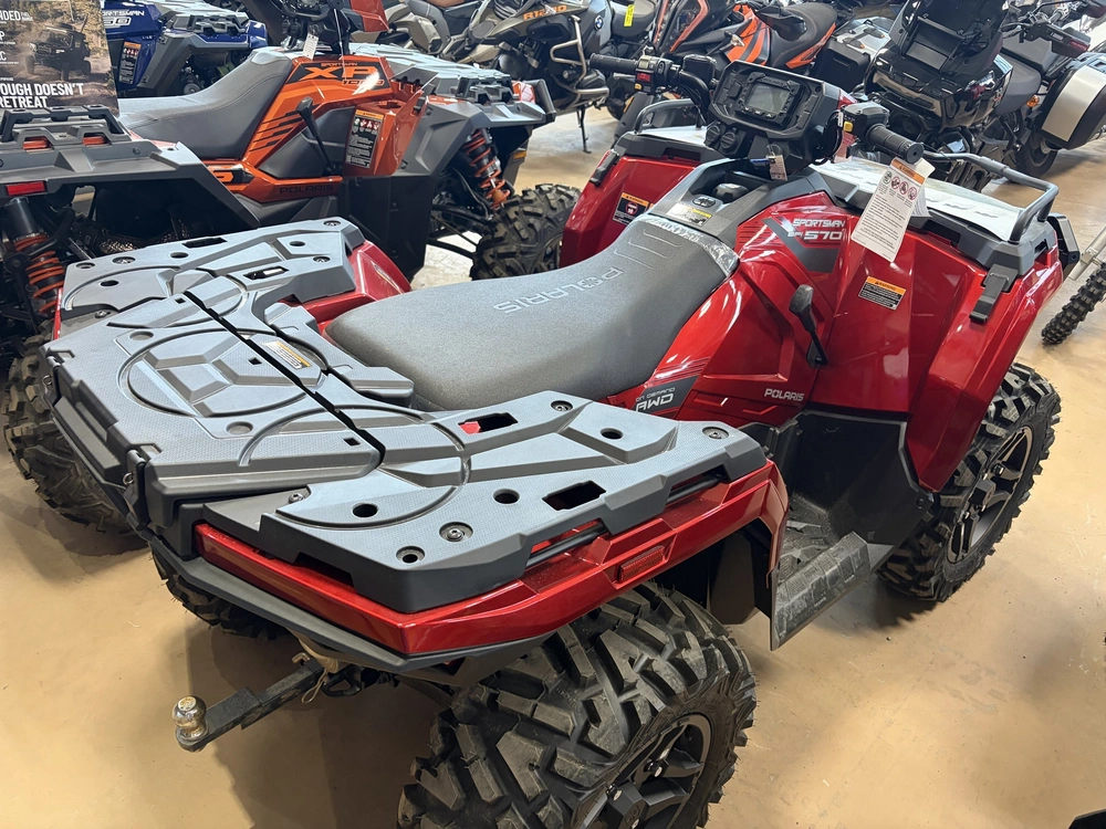 2026 Polaris Sportsman 570 Trail Sunset Red alt