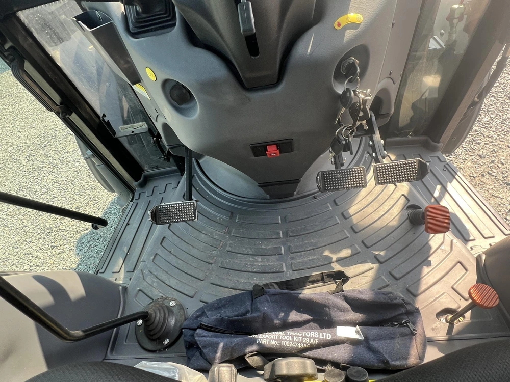 2026 Solis S75 Cab alt