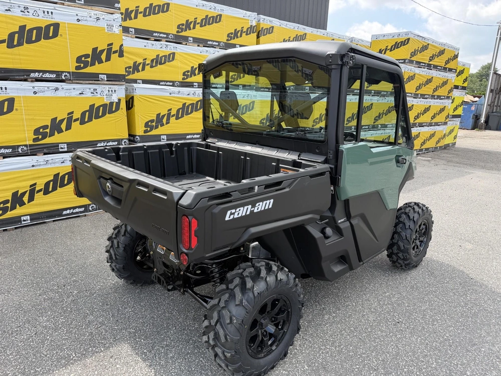Can-am Defender Dps Cab Hd10 2026 alt