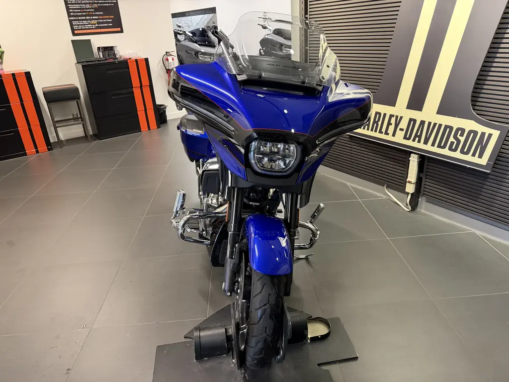 Harley-Davidson CVO Street Glide FLHXSEFLHXSE 2025