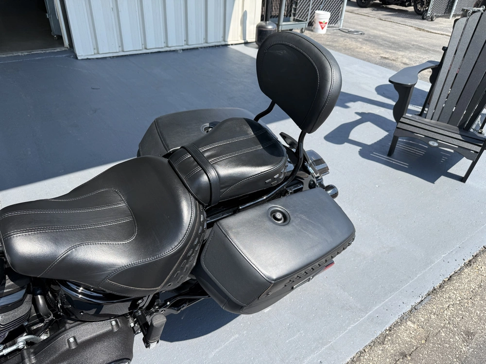 2023 Harley-davidson Heritage Classic 114 alt