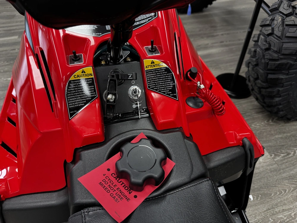 2027 Polaris Indy 200 Cc Red alt