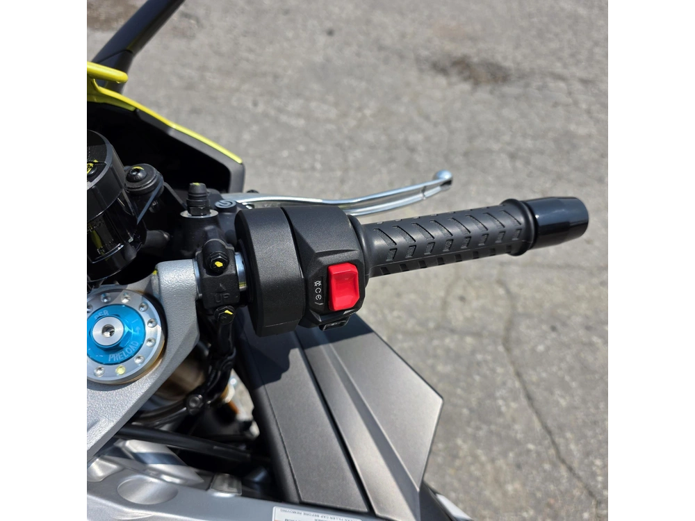 2027 Aprilia Rs 660 Factory alt