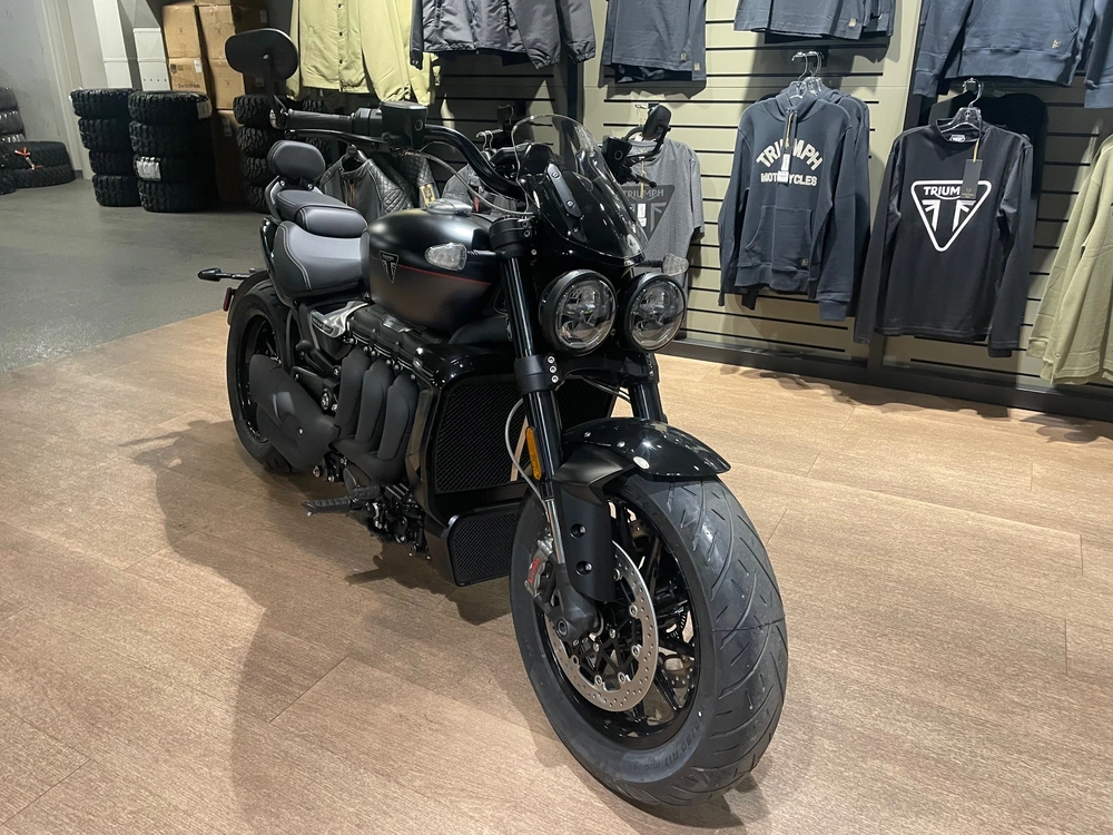 2026 Triumph Rocket 3 Storm Gt - Matt Saphire Blk / Satin Granite alt
