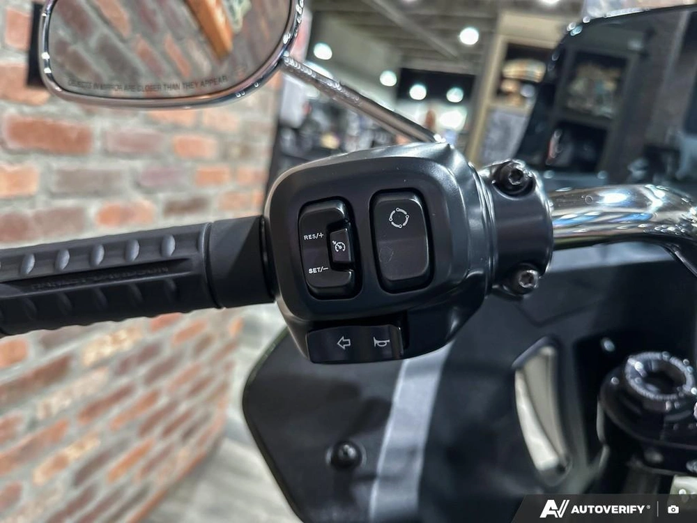 2026 Harley-davidson Low Rider St alt