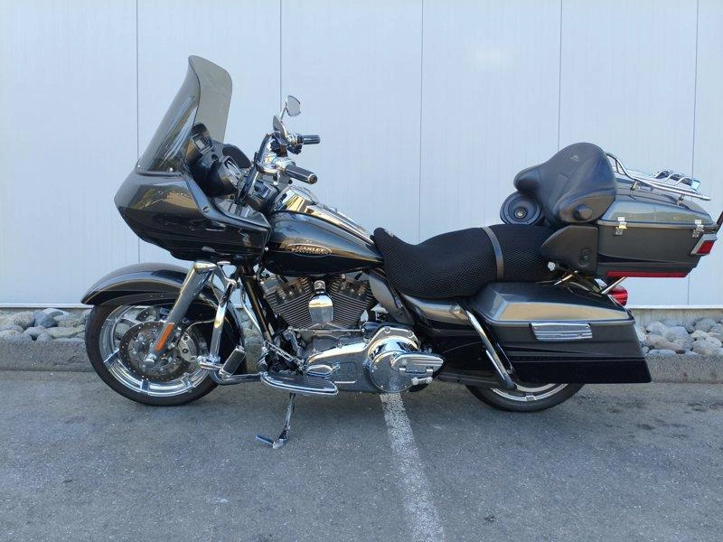 2011 Harley-davidson Fltruse - Cvo™ Road Glide® Ultra alt