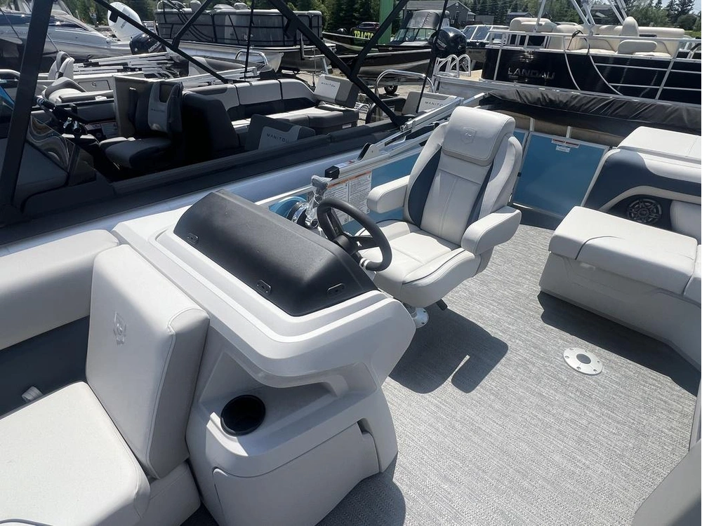 2025 Godfrey Marine Sweetwater 2286 C Twin alt