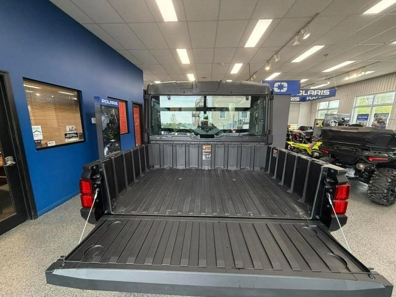 2026 Polaris Polaris Ranger 1000 Premium Cab alt
