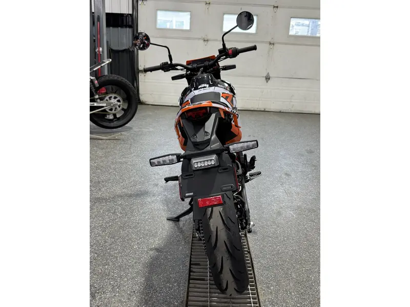 KTM 390 SMC R 2026