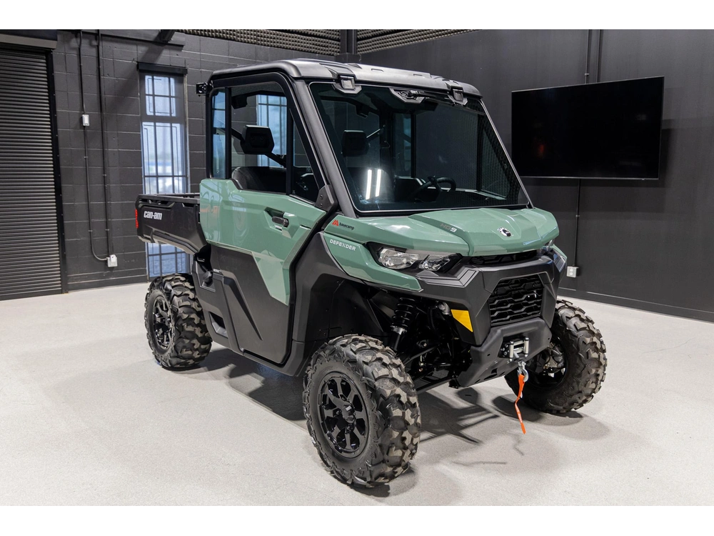 2026 Can-am 8utd alt