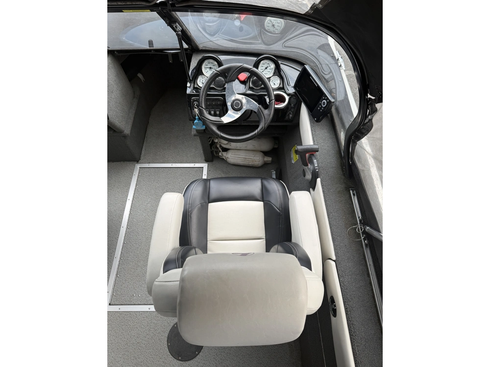 2016 Legend 18 X Calibur alt