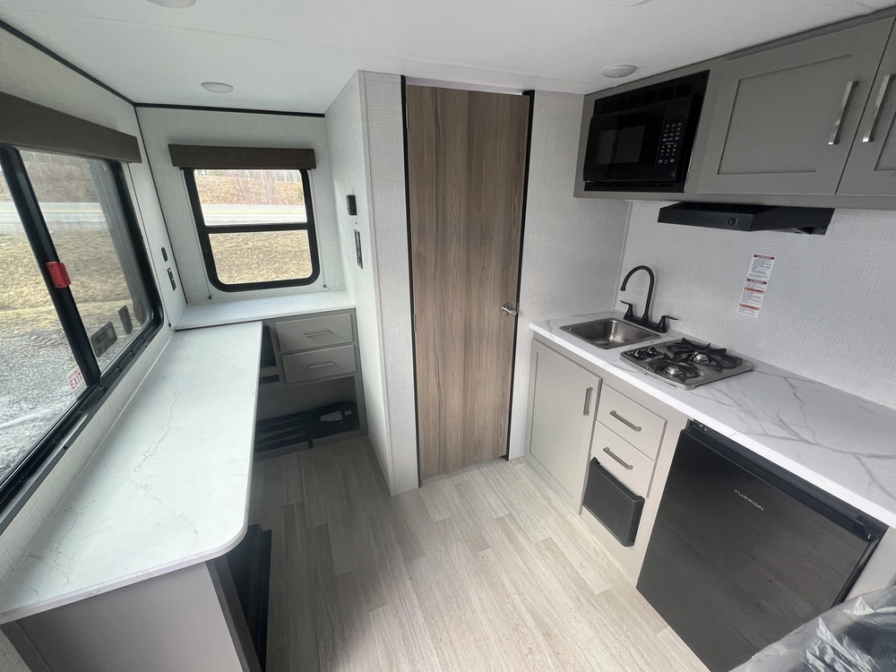 2026 Keystone Rv Hideout Mini 120bt alt