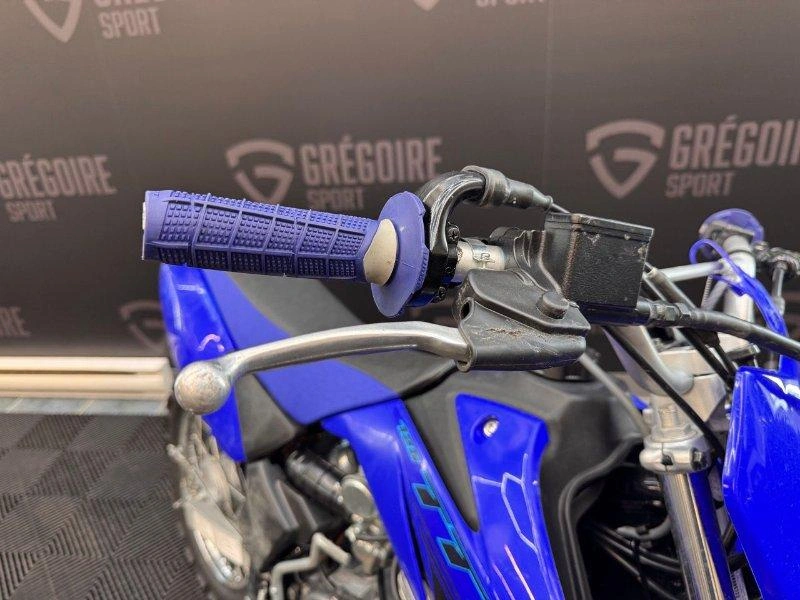 2024 Yamaha Tt-r125le alt