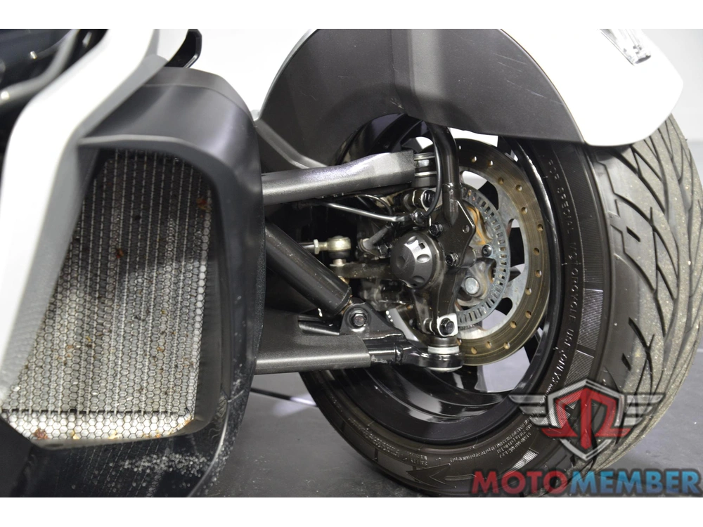 2022 Can-am Spyder Rt alt