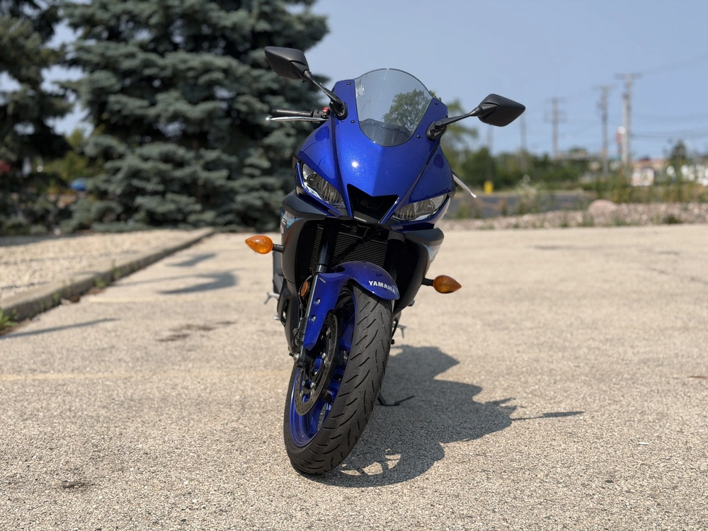 2024 Yamaha Yzf-r3 alt