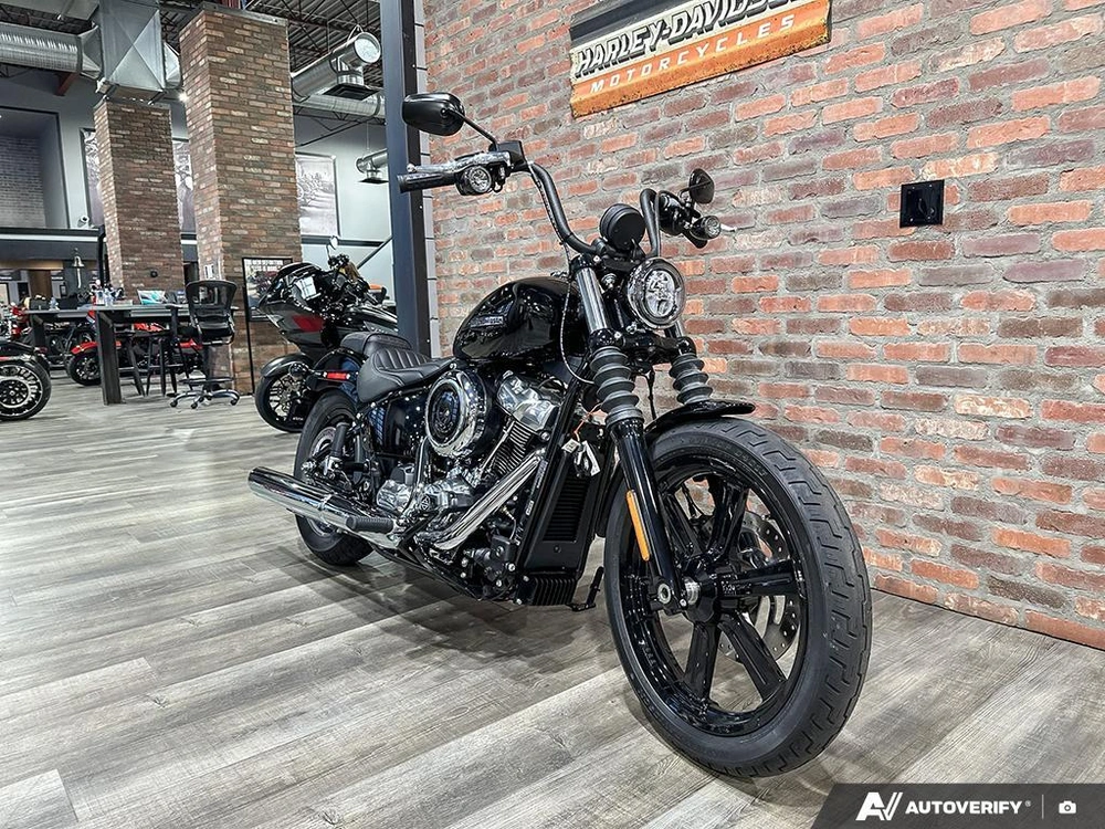 2026 Harley-davidson Street Bob alt