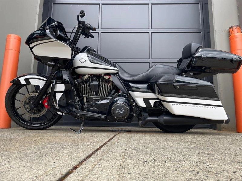 2016 Harley-davidson Touring Fltrxs - Road Glide® Special alt
