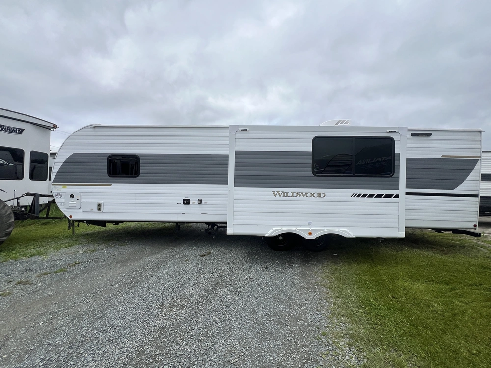 2026 Forest River Wildwood 300 Ice alt