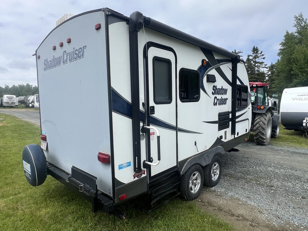2015 Cruiser Rv Shadow Cruiser 185 Fbs alt