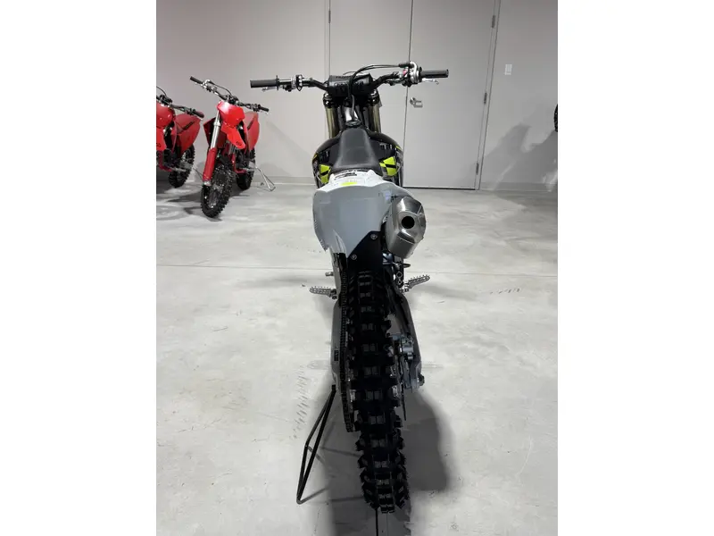 Triumph TF 250-X 2025
