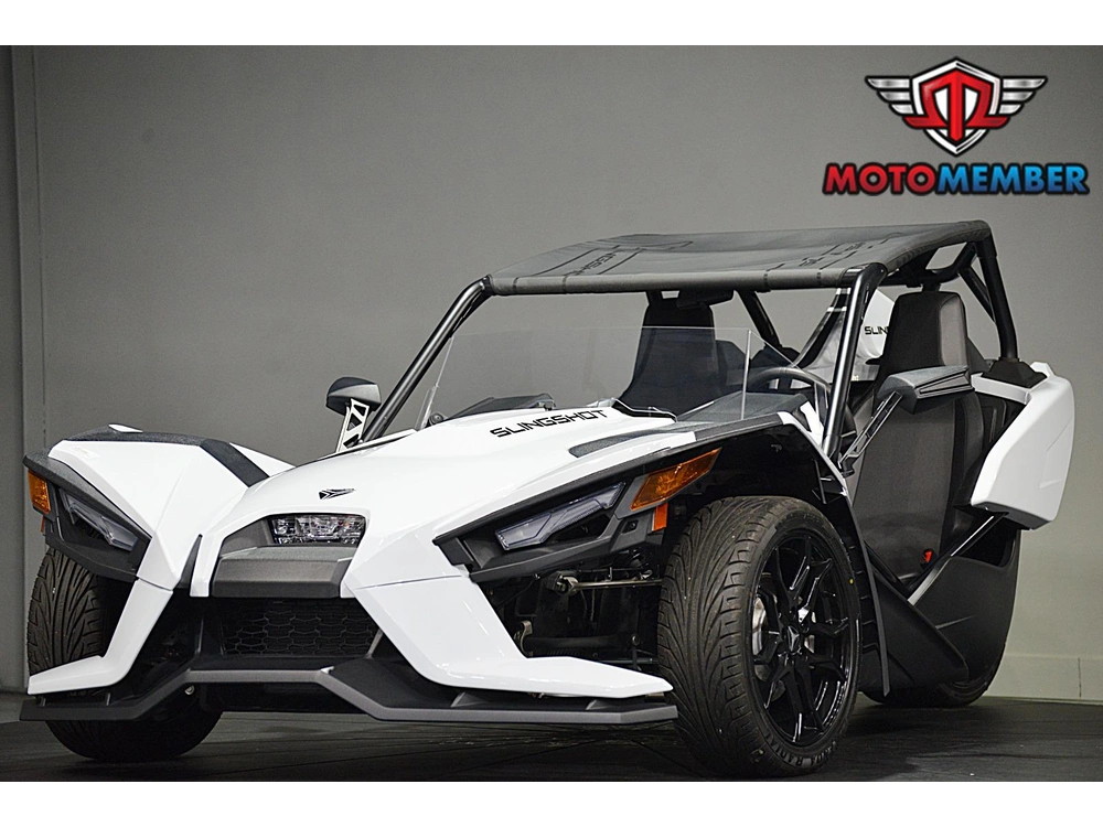 2023 Slingshot S W/ Technology Package I Manual alt