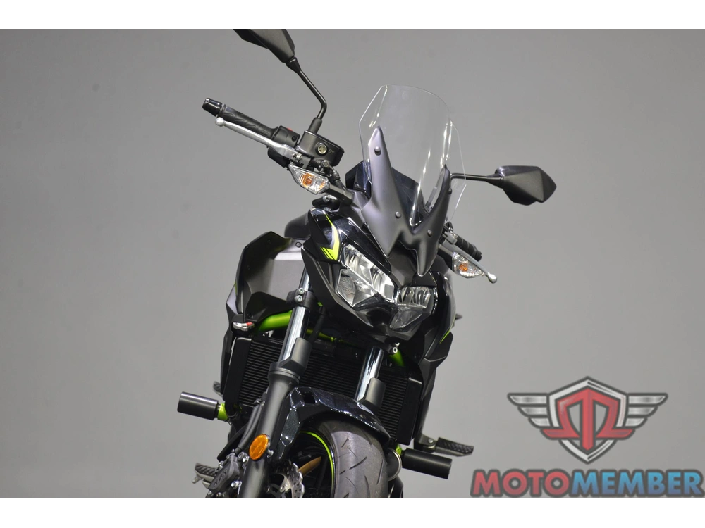 2022 Kawasaki Z650 alt