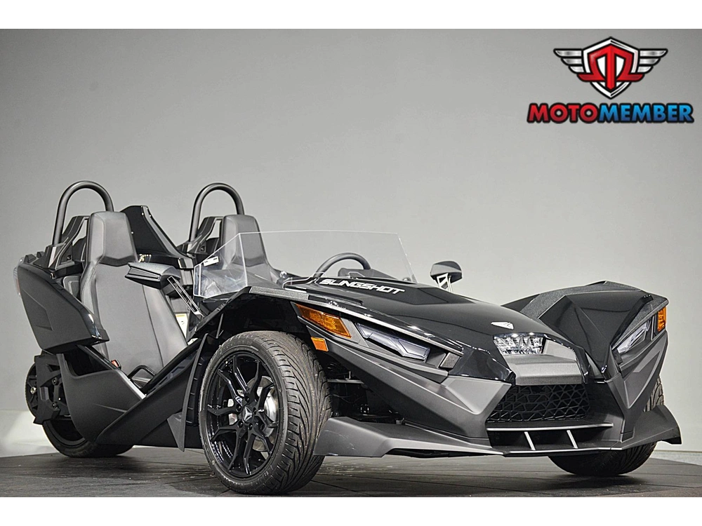 2026 Slingshot Slingshot® S Autodrive Jet Black alt