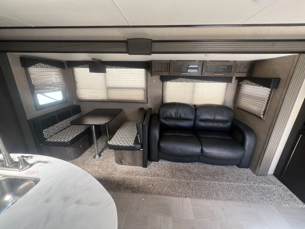 2016 Dutchmen Kodiak 306bhsl alt