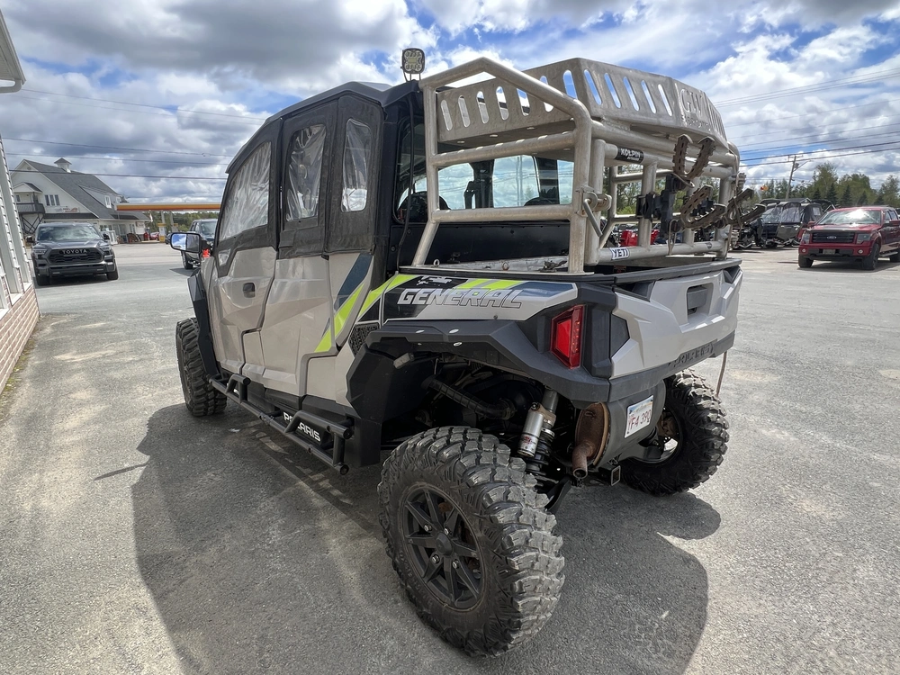 2023 Polaris General Xp 1000 4 Seater alt
