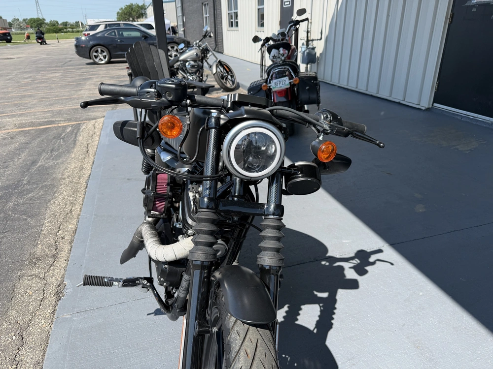 2017 Harley-davidson Iron 883 alt