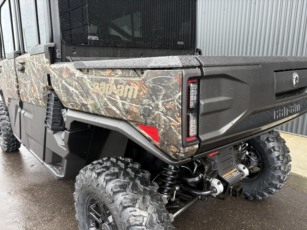2026 Can-am Defender Max Limited Cab Hd11 6mtf alt