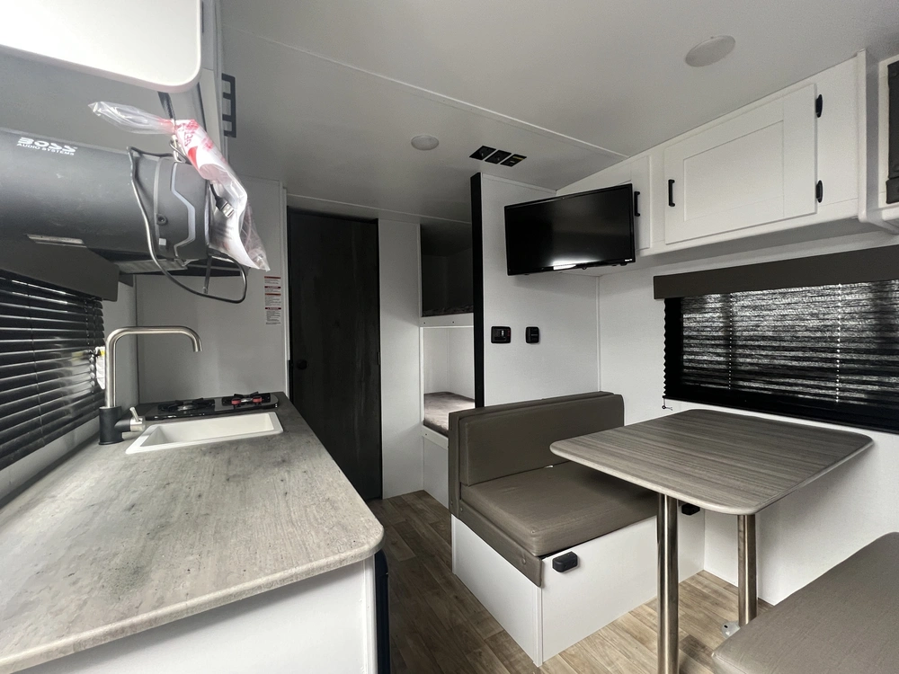 2022 Keystone Rv Hideout 175 Bh alt