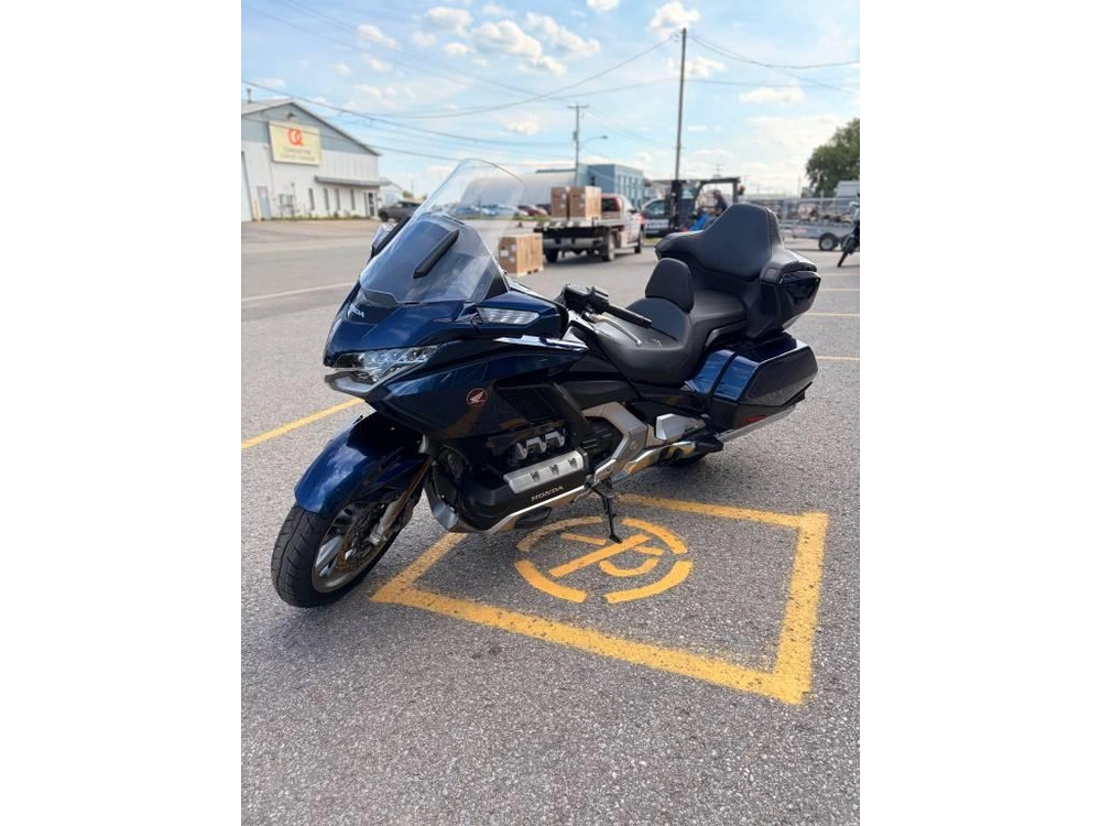 Honda Goldwing Tour 2019 alt