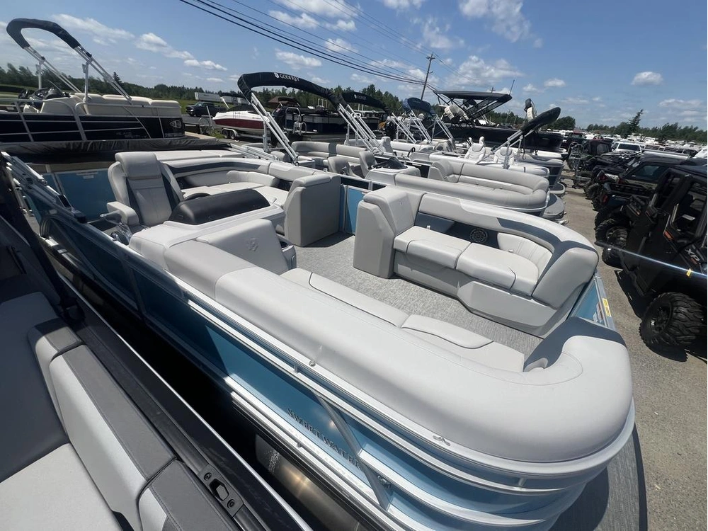 2025 Godfrey Marine Sweetwater 2286 C Twin alt