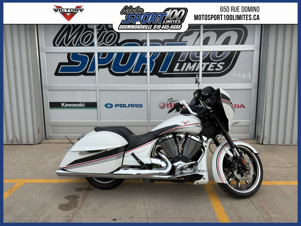 2016 Victory Motorcycles Magnum alt