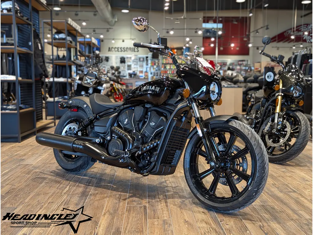 2026 Indian Motorcycle Sport Scout Sixty // Black Metallic 