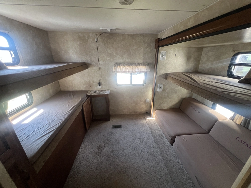 2014 Forest River Coachmen 302bhsk alt