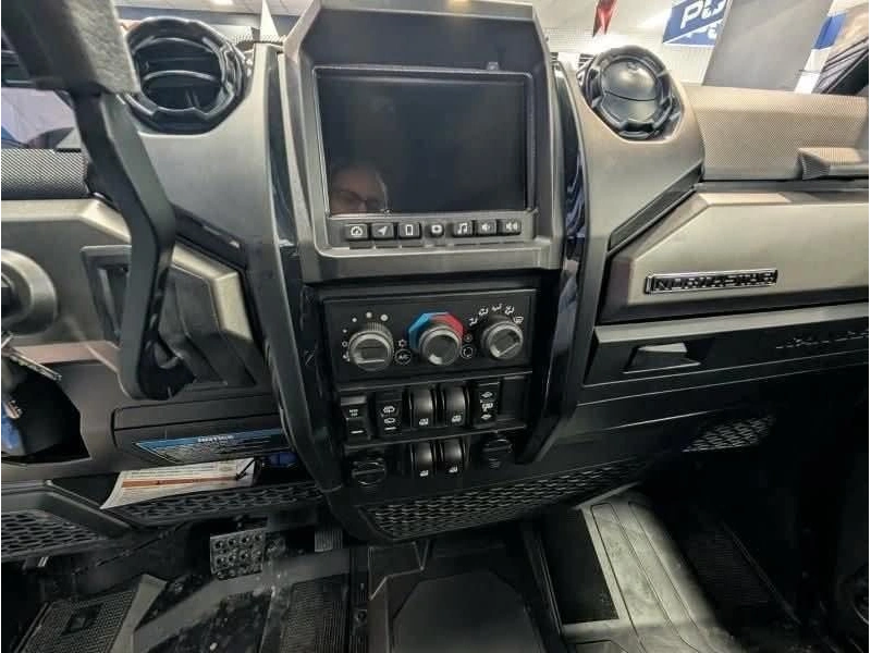 2026 Polaris Polaris Ranger 1500 Ultimate Crew alt