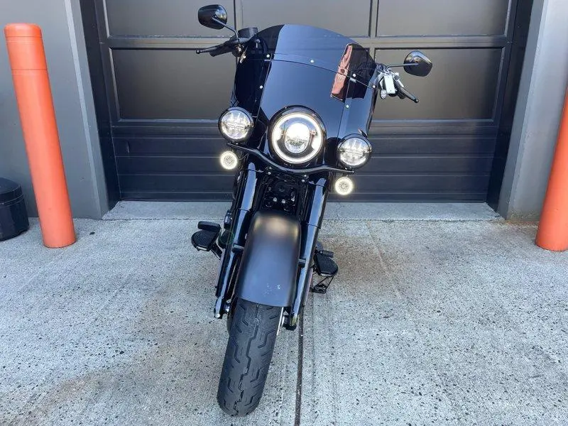 2026 Harley-davidson Cruiser Flhd - Deadwood™ alt