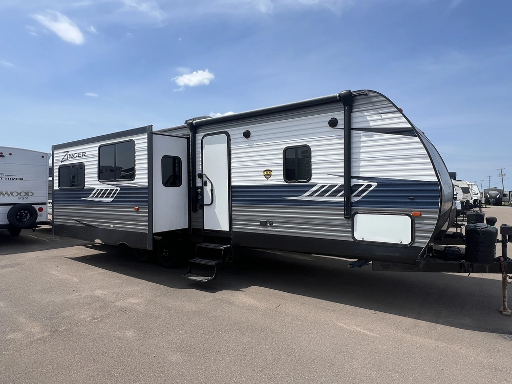 2018 Crossroads Zinger 292re alt