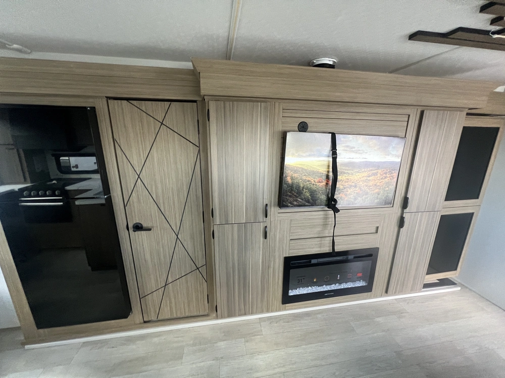 2026 Forest River Wildwood 290zen alt