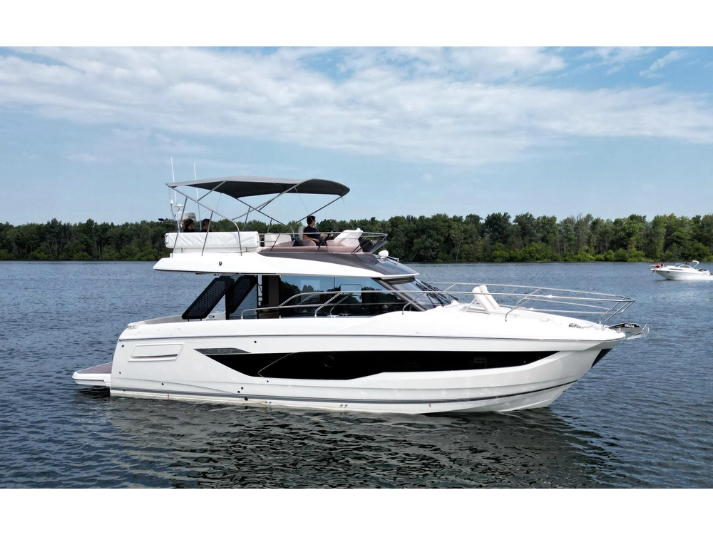 2027 Prestige Yachts F 4.3 alt