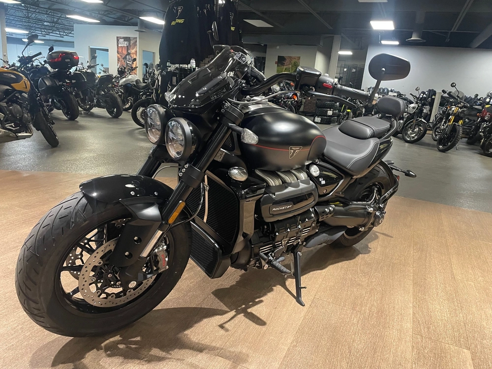 2026 Triumph Rocket 3 Storm Gt - Matt Saphire Blk / Satin Granite alt