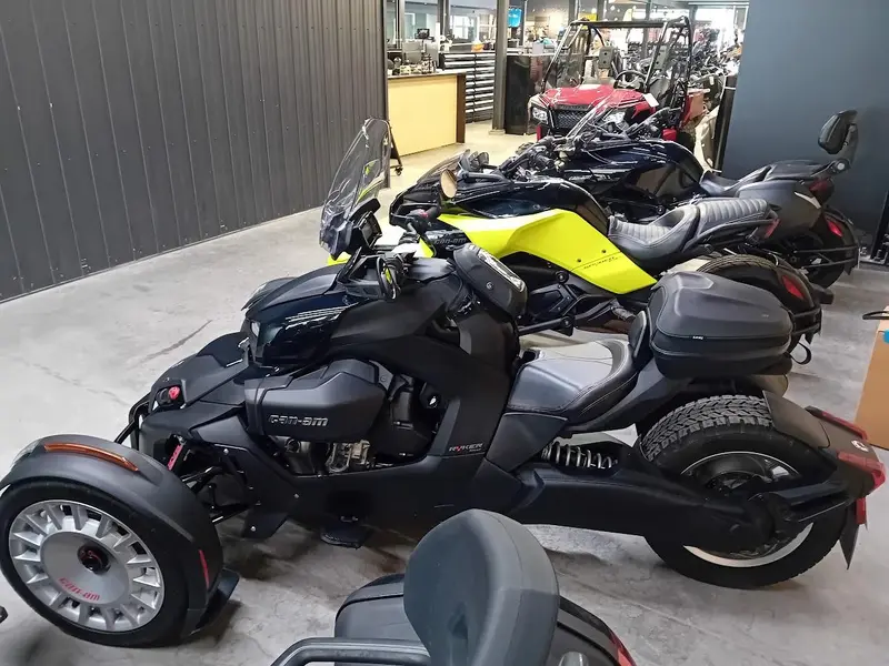 Can-Am RYKER RALLY 2024
