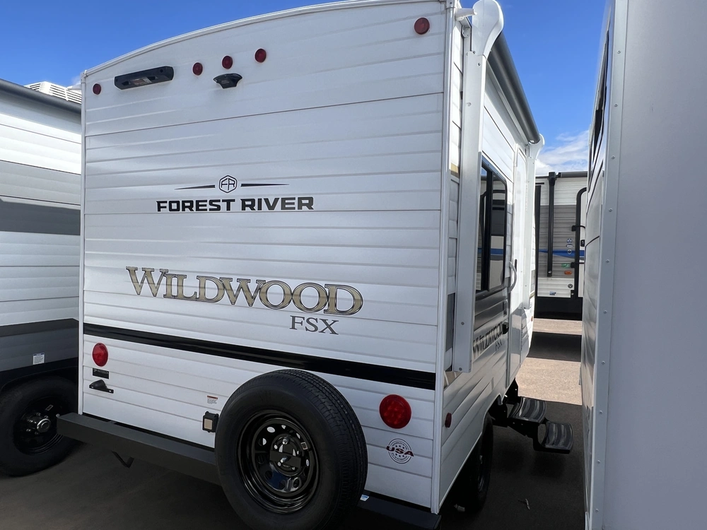 2026 Forest River Wildwood 135ice alt